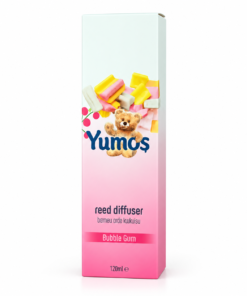 Cutie odorizant de cameră Yumoş Bubble Gum 120 ml, ambalaj roz cu ursuleț, dulciuri colorate și denumirea aromei Bubble Gum.