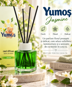Odorizant Yumoş Jasmine 120 ml cu flacon verde și cutie, în decor cu flori albe de iasomie și descrierea aromei fresh, florale și delicate.