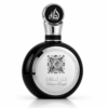 Lattafa Fakhar Men 100 ml, flacon rotund negru cu medalion și capac argintiu, pe fundal alb