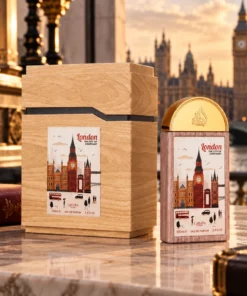 Lattafa Pride London The City of Contrast Apă de Parfum Unisex 100 ml – flacon și cutie în decor
