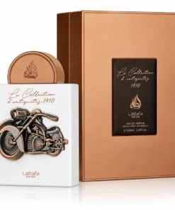 Lattafa Pride La Collection d’Antiquités 1910 Apă de Parfum Unisex 100 ml – flacon și cutie pe fundal alb