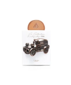 Flacon Lattafa Pride La Collection d’Antiquités 1886 100 ml pe fundal alb